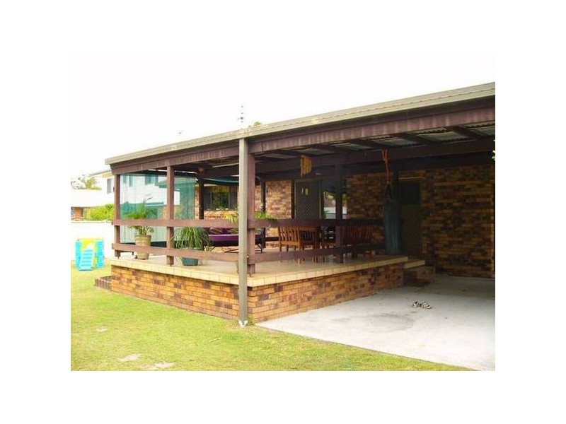 25 Boronia Crescent, Yamba NSW 2464