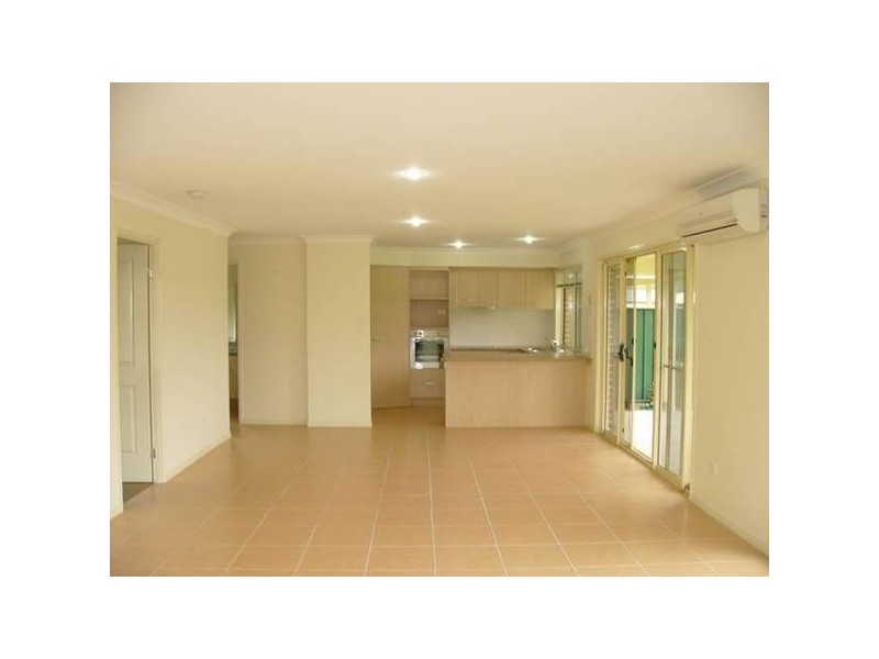 2/17 Newport Island Circuit, Yamba NSW 2464