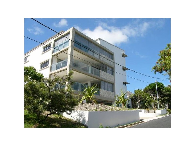 1 & 2/6 Henson Lane, Yamba NSW 2464