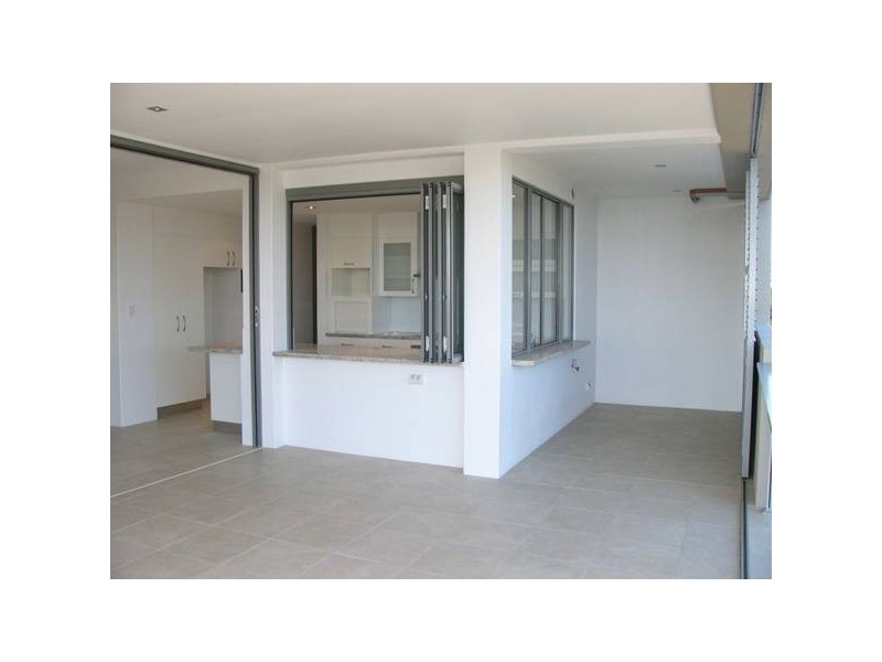 1 & 2/6 Henson Lane, Yamba NSW 2464