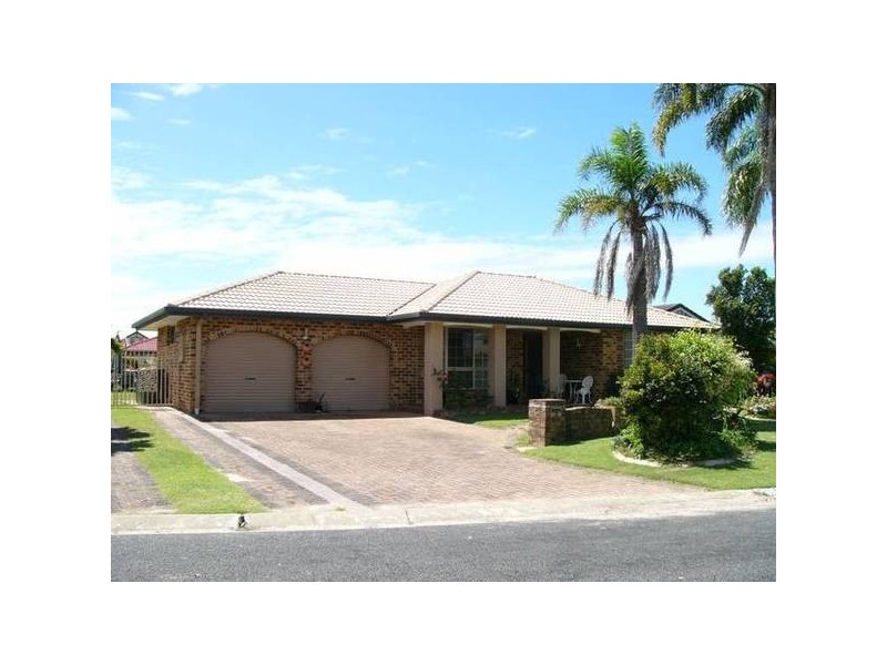 27 Abelia Avenue, Yamba NSW 2464