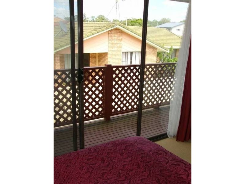 2/12 Cook Street, Yamba NSW 2464