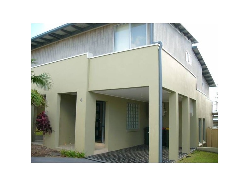 4/6 Bay Street, Angourie NSW 2464