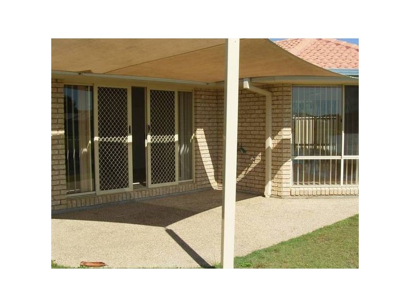 1/1 Bayview Drive, Yamba NSW 2464