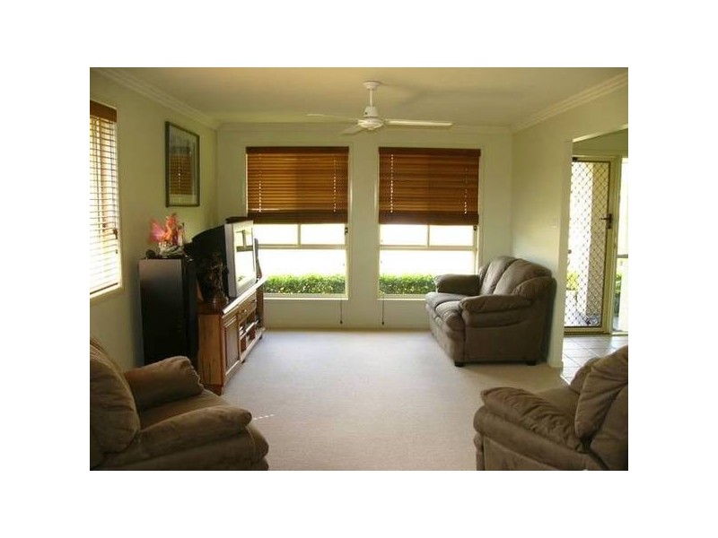 44 Harold Tory Drive, Yamba NSW 2464