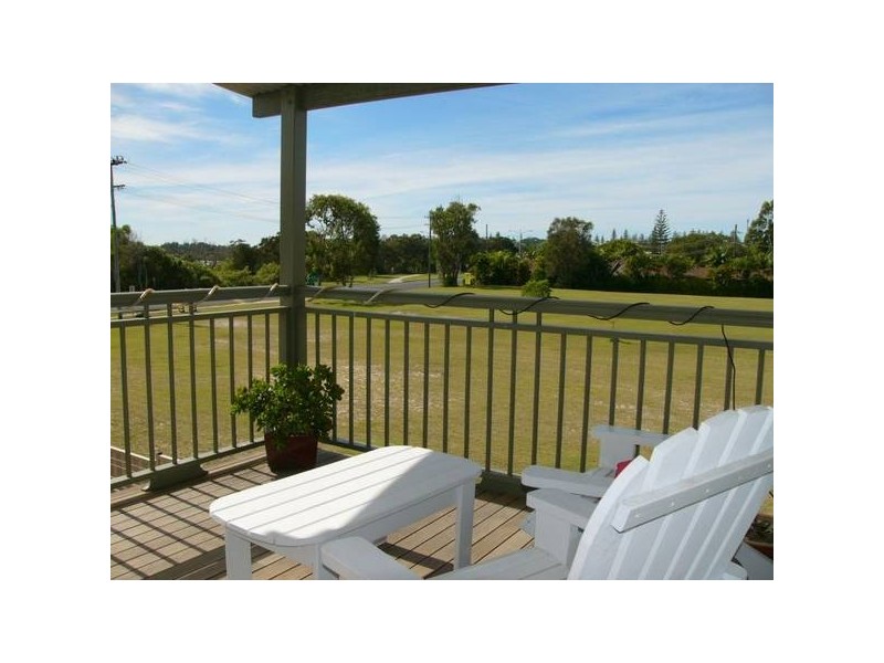 4/16 Yamba Road, Yamba NSW 2464