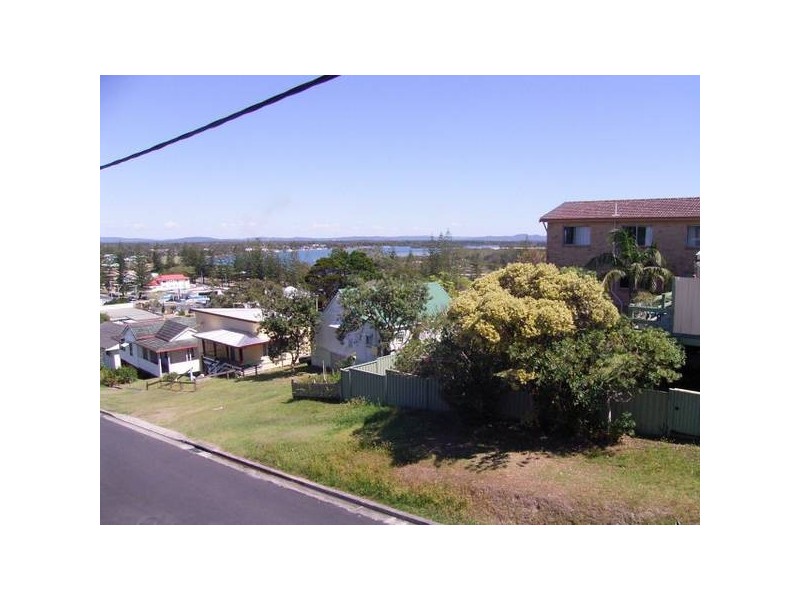 1/14-15 Clarence Street, Yamba NSW 2464