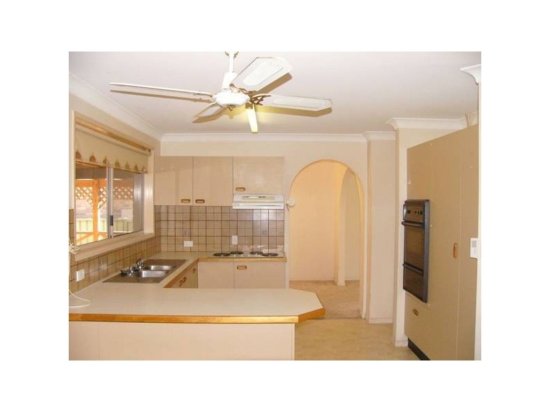 5 The Peninsula, Yamba NSW 2464