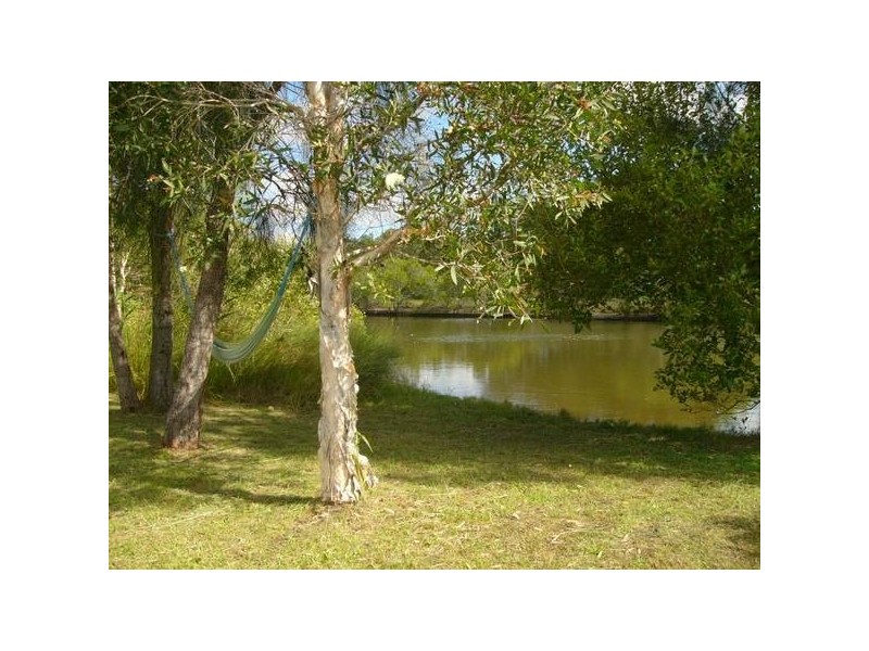 43 William Avenue, Yamba NSW 2464