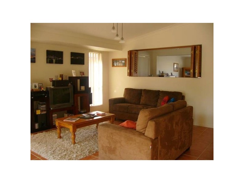 43 William Avenue, Yamba NSW 2464