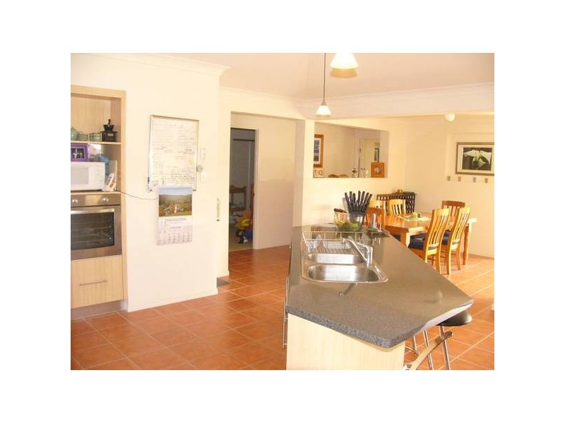 43 William Avenue, Yamba NSW 2464