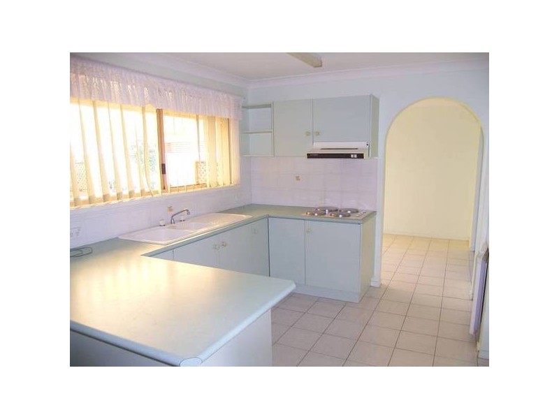 26 Admiralty Court, Yamba NSW 2464