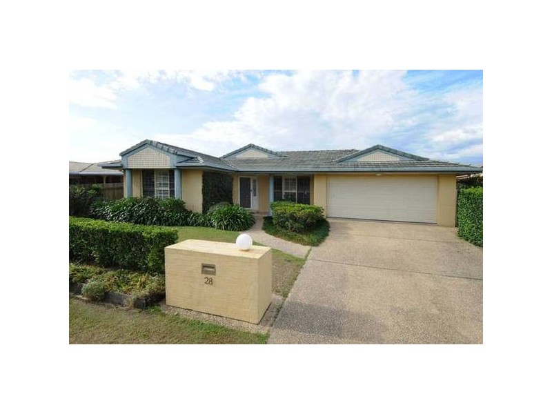 28 Admiralty Court, Yamba NSW 2464