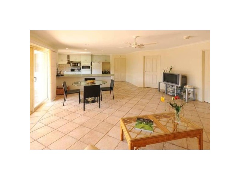 28 Admiralty Court, Yamba NSW 2464