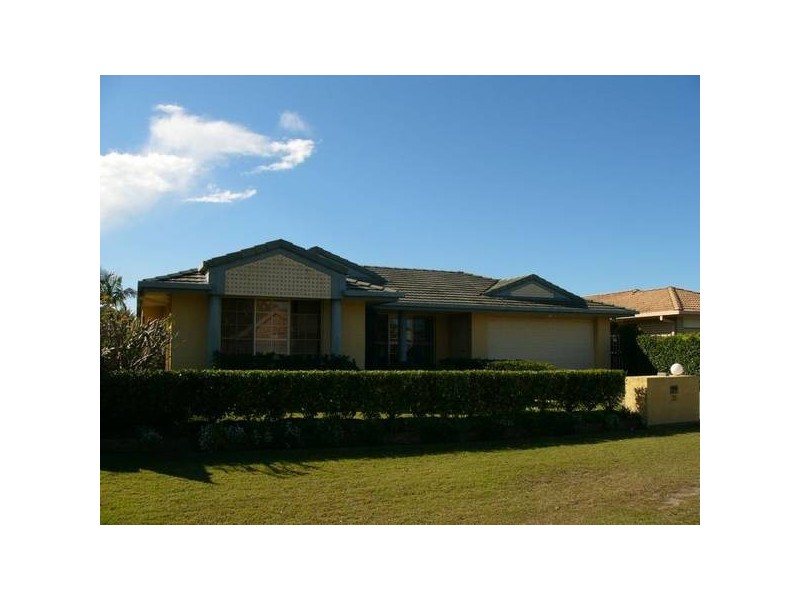 28 Admiralty Court, Yamba NSW 2464