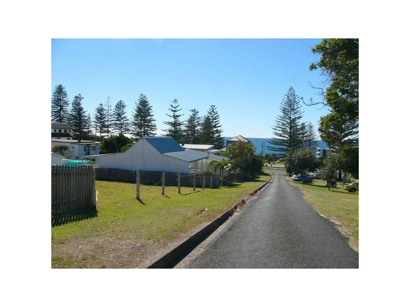 19 Queen Street, Yamba NSW 2464