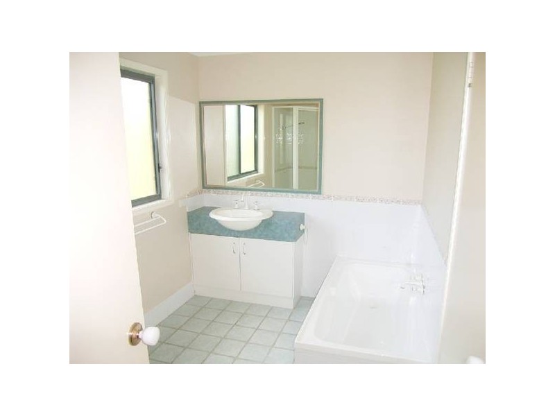 9/6-8 BEACHSIDE WAY, Yamba NSW 2464