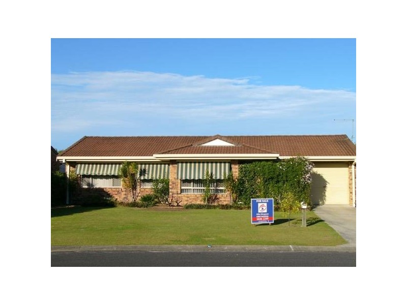 4 Osprey Drive, Yamba NSW 2464