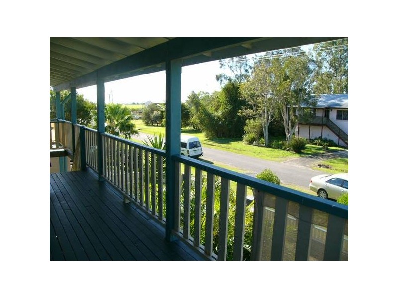 7 Dalley Street, Palmers Island NSW 2463