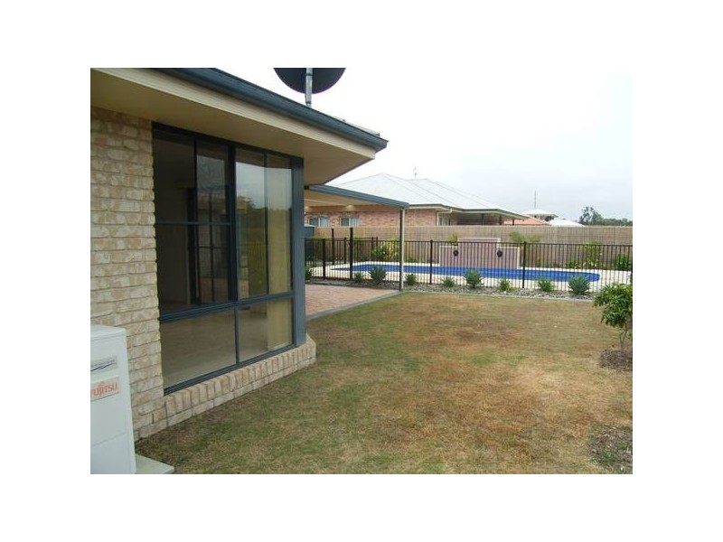 14 Bayview Drive, Yamba NSW 2464