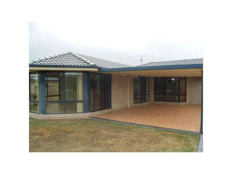 14 Bayview Drive, Yamba NSW 2464