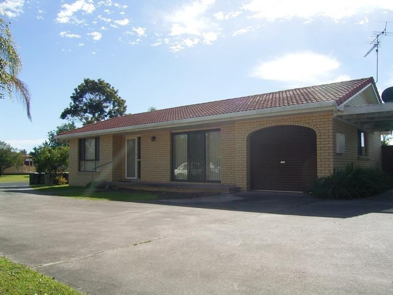1/3 Melia Place, Yamba NSW 2464