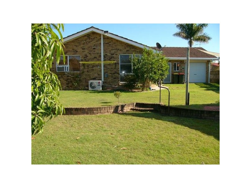 8 Melaleuca Drive, Yamba NSW 2464