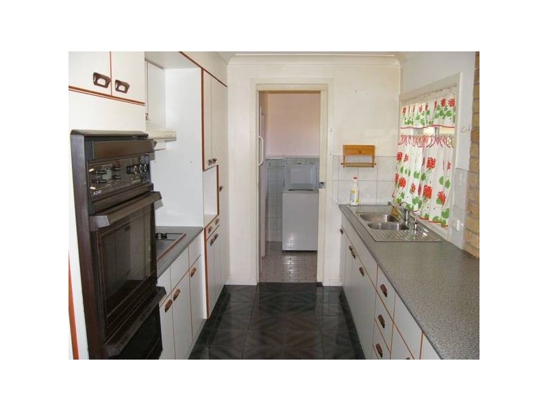 8 Melaleuca Drive, Yamba NSW 2464