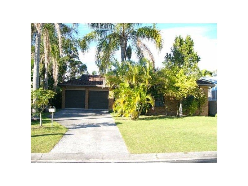 21 Boronia Crescent, Yamba NSW 2464