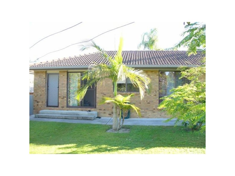 21 Boronia Crescent, Yamba NSW 2464