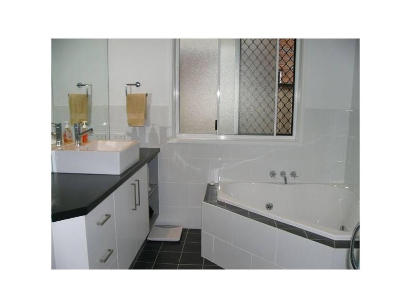 17 Osprey Drive, Yamba NSW 2464