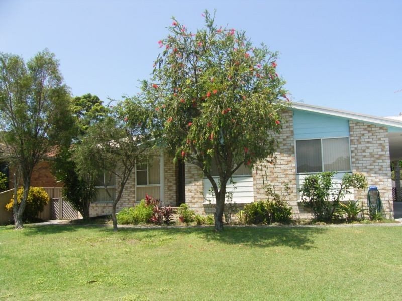 23 Boronia Crescent, Yamba NSW 2464