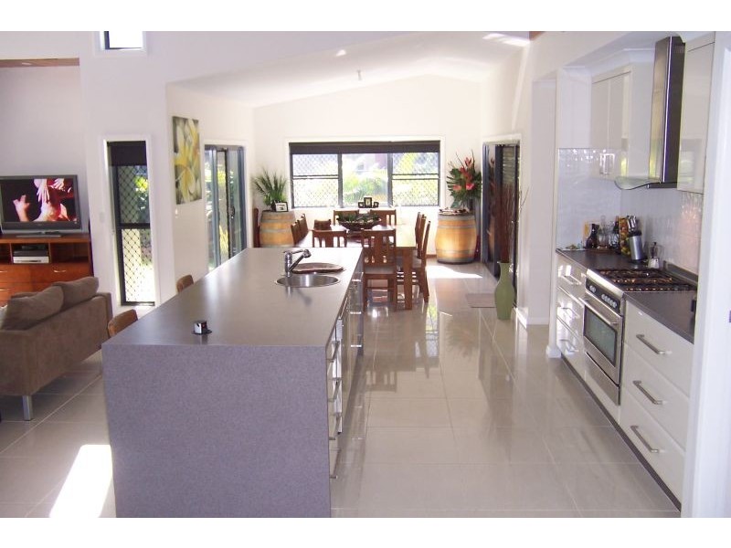 3 William Avenue, Yamba NSW 2464