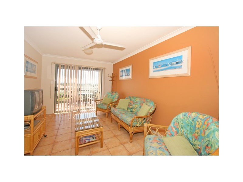 3/1-5 Beachside Way, Yamba NSW 2464