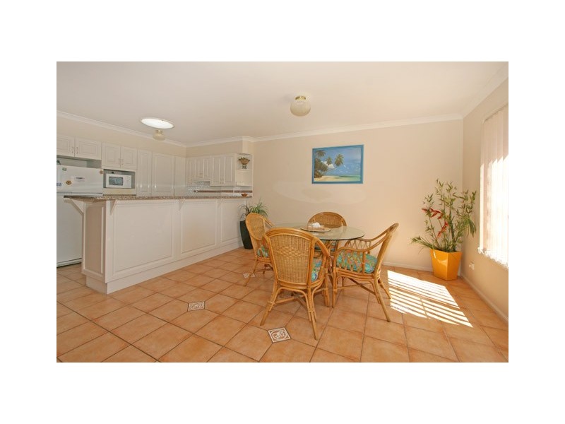 3/1-5 Beachside Way, Yamba NSW 2464