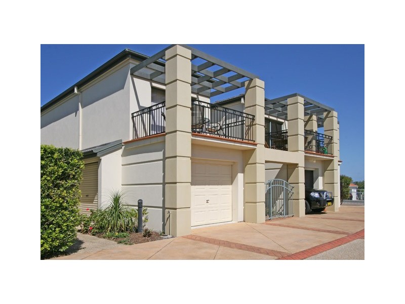 3/1-5 Beachside Way, Yamba NSW 2464