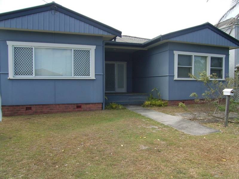 29 BEACH STREET, Yamba NSW 2464