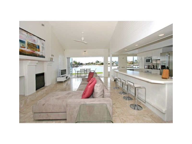 30 ACACIA CIRCUIT, Yamba NSW 2464