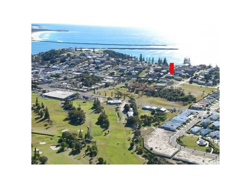 16 Henson Lane, Yamba NSW 2464