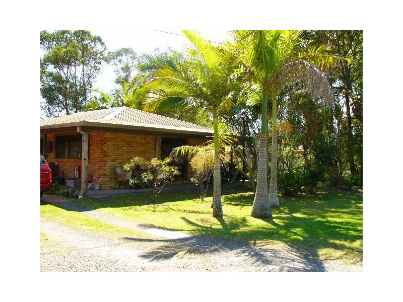 35 Coldstream Street, Yamba NSW 2464