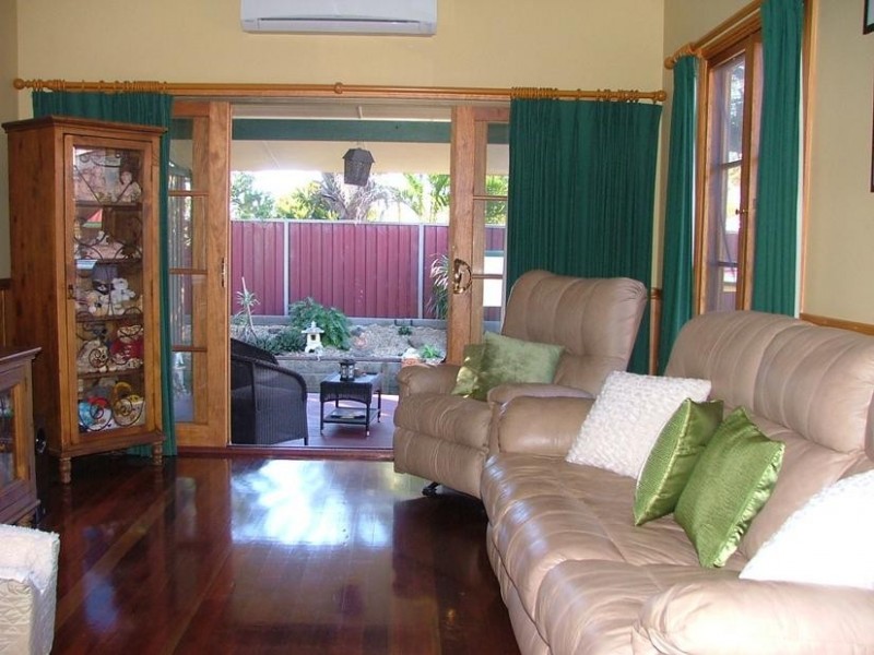 215 Yamba Road, Yamba NSW 2464