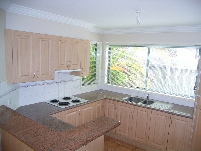 3 Bluewater Court, Yamba NSW 2464
