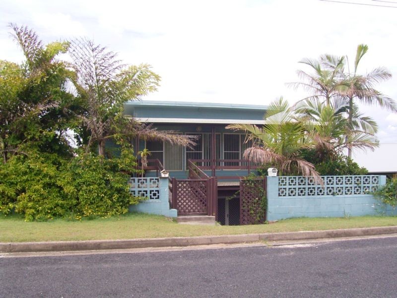 1/6 PIPPI STREET, Yamba NSW 2464