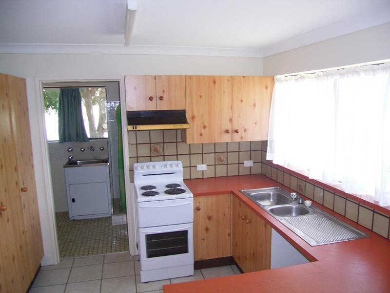 3/2 Waratah Avenue, Yamba NSW 2464