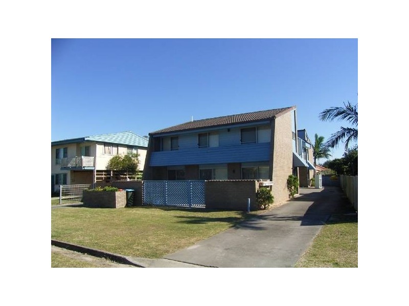 1/75 Yamba Street, Yamba NSW 2464