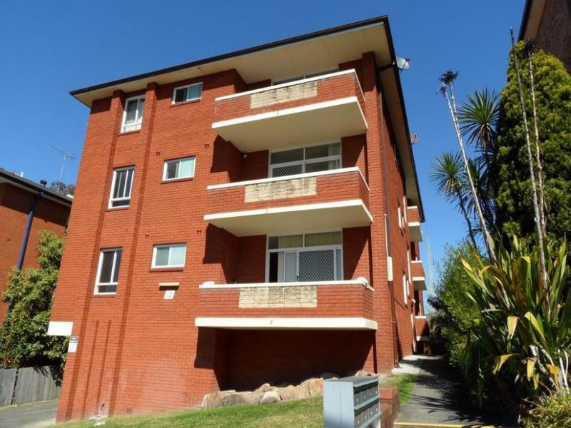 9/12 Queen Street, Arncliffe NSW 2205