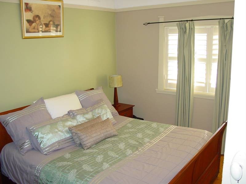 32 Lorraine Avenue, Bardwell Valley NSW 2207