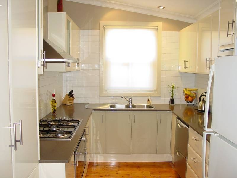 32 Lorraine Avenue, Bardwell Valley NSW 2207