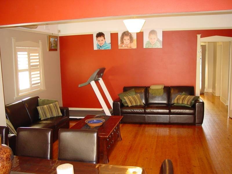 32 Lorraine Avenue, Bardwell Valley NSW 2207