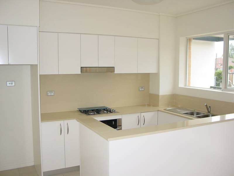 76/20 Close Place, Canterbury NSW 2193